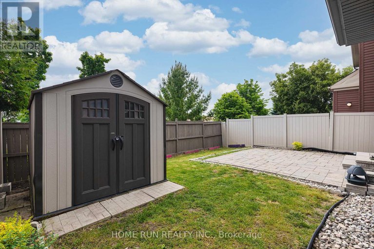 28629917/335-gallantry-way/stittsville-north/ottawa/ontario/K2S0P6_5