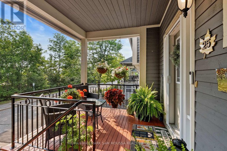 28989523/25-marsh-sparrow-private/morgans-grantsouth-march/ottawa/ontario/K2K3P1_3