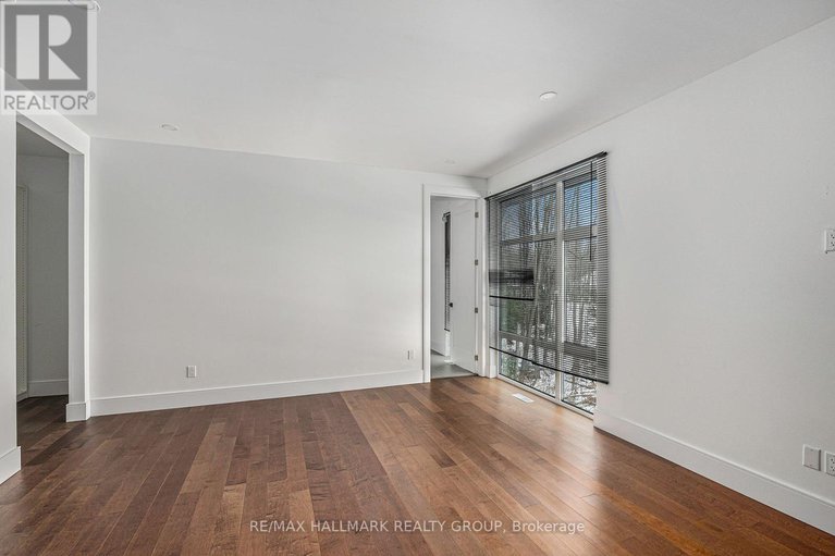 28486426/132-robert-taite-drive/cumberland-estates/ottawa/ontario/K4C1A9_31