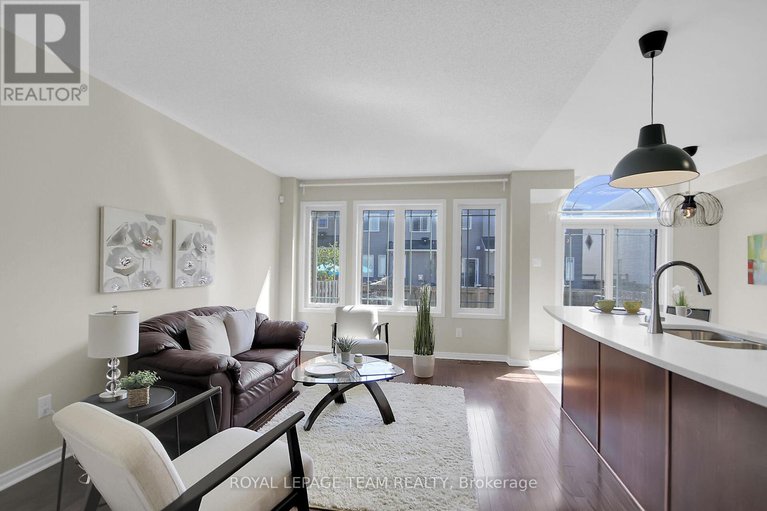 28857823/1464-carronbridge-circle/emerald-meadowstrailwest/ottawa/ontario/K2M0G6_5