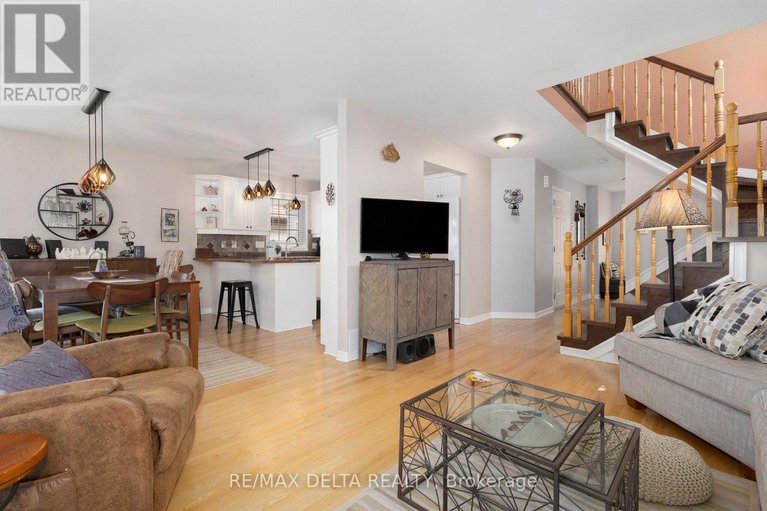 28713671/176-louise-street/town-of-rockland/clarence-rockland/ontario/K4K1R9_8