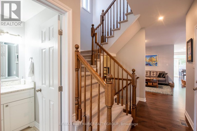 28553250/217-fountainhead-drive/mer-bleuebradley-estatesanderson-park/ottawa/ontario/K1W0C2_9