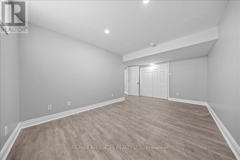 28883250/782-powers-street/town-of-rockland/clarence-rockland/ontario/K4K1L5_34