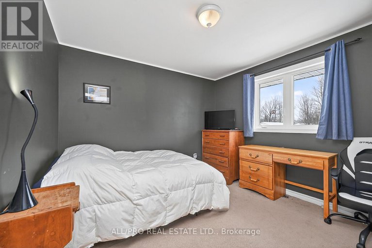 29232392/1264-lori-elizabeth-street/north-dundas-mountain-twp/north-dundas/ontario/K0C2K0_15