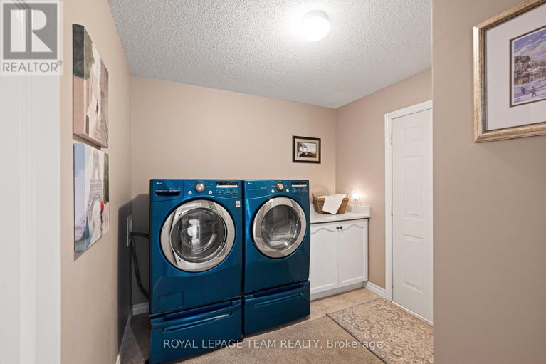 28671213/41-blackshire-circle/stonebridge/ottawa/ontario/K2J5M2_19