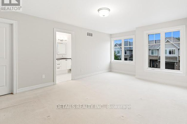 28683868/690-vivera-place/fringewood/ottawa/ontario/K2S2N1_29