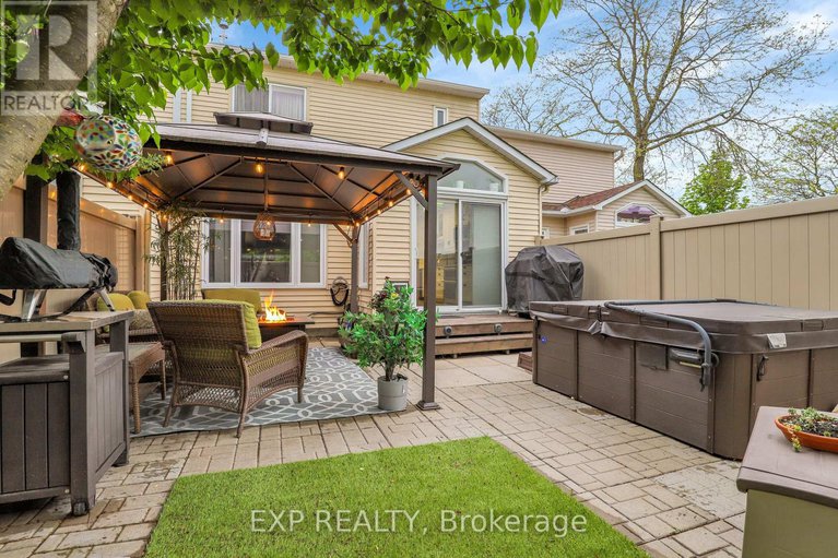 28364340/112-claiborne-way/queenswood-heights-south/ottawa/ontario/K1E3V9_31
