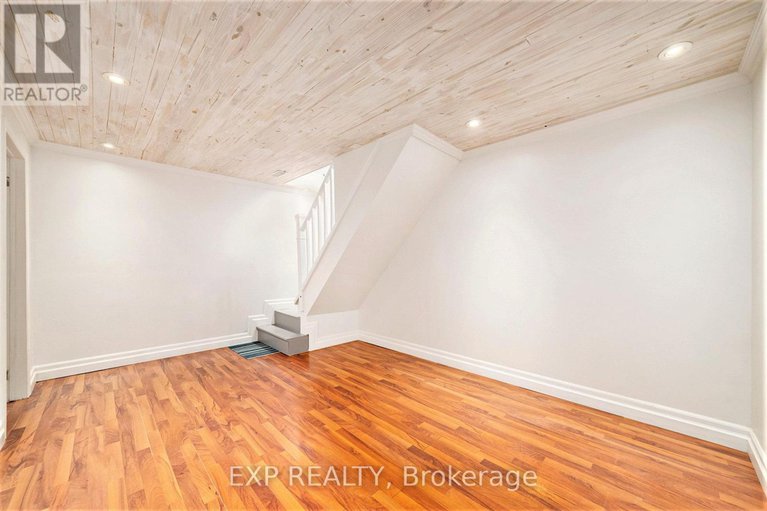 28811439/1954-rosebella-avenue/blossom-parkleitrim/ottawa/ontario/K1T1G7_23