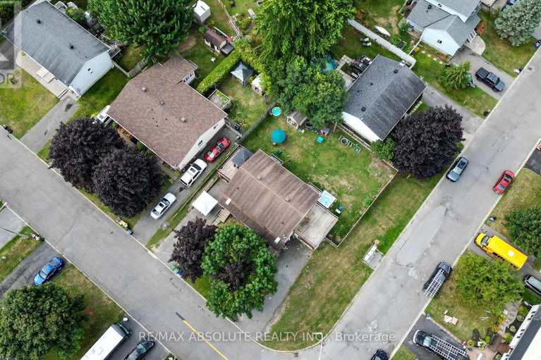 29123129/294-therese-avenue/town-of-rockland/clarence-rockland/ontario/K4K1G9_27