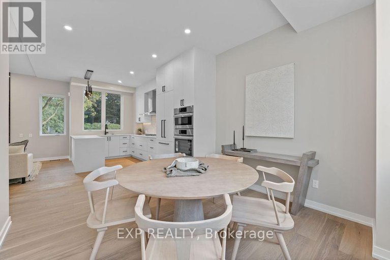 28843557/630-tweedsmuir-avenue/westborohampton-park/ottawa/ontario/K1Z5P5_18