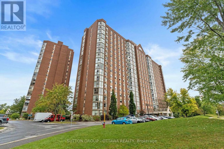 1111 - 2760 Carousel Crescent