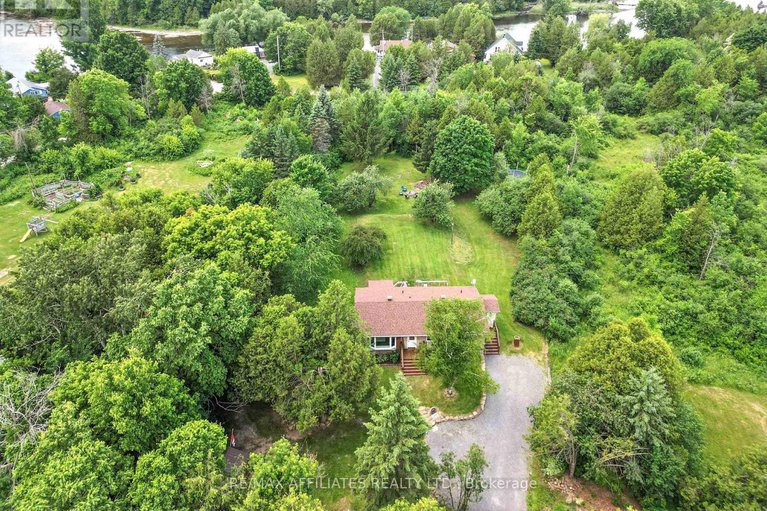 28520319/491-lake-avenue-e/beckwith-twp/beckwith/ontario/K7C3S7_31