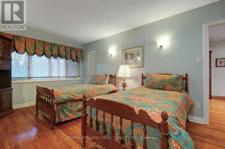 29632363/30-pentland-crescent/beaverbrook/ottawa/ontario/K2K1V5_30