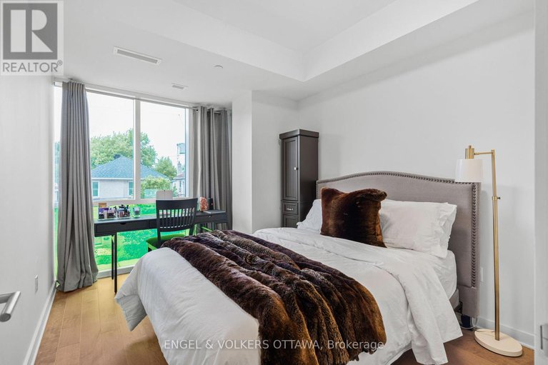 28418006/103-135-barrette-street/vanier/ottawa/ontario/K1L7Z9_25