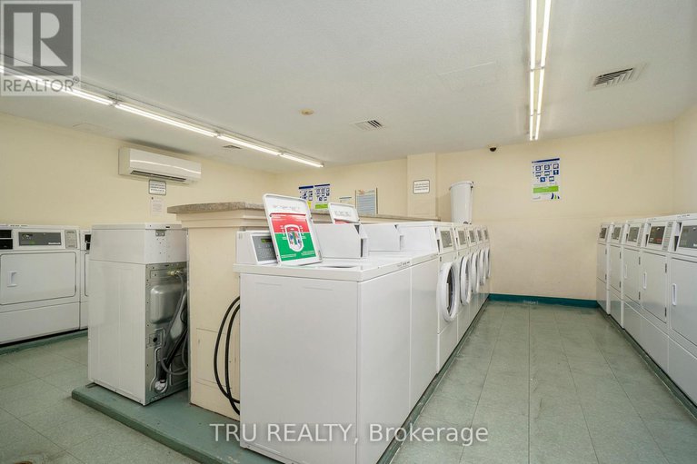 28303539/ph8-900-dynes-road/carleton-square/ottawa/ontario/K2C3L6_16