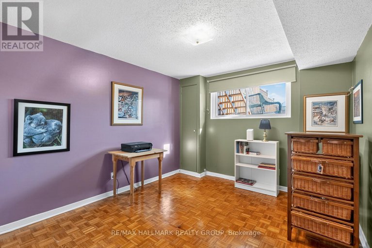 28966380/1816-applegrove-court/beacon-hill-south/ottawa/ontario/K1J6S5_44