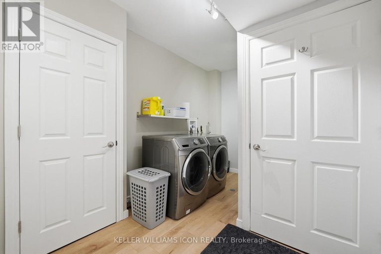 29593965/125-castle-glen-crescent/glencairnhazeldean/ottawa/ontario/K2L4G9_42