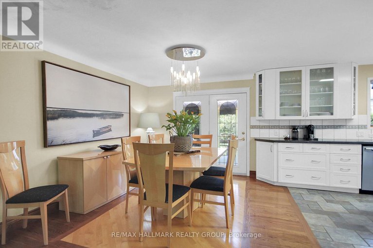 28389488/27-savuto-way/meadowlandscrestview/ottawa/ontario/K2G2S9_10