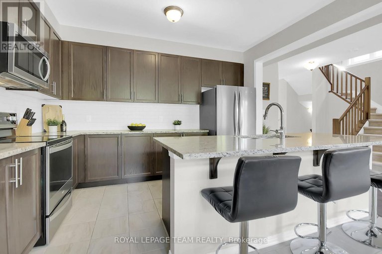 29352873/3202-harvester-crescent/kemptville/north-grenville/ontario/K0G1J0_13