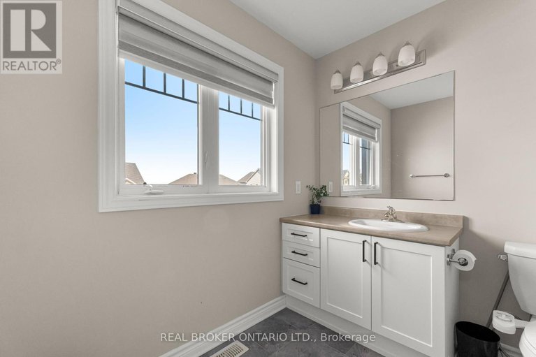 29160295/28-sopwith-private/huntley-ward-south-east/ottawa/ontario/K0A1L0_23