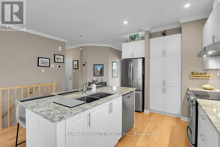 29424385/176-minoterie-ridge/camelot/ottawa/ontario/K4A0Y8_8