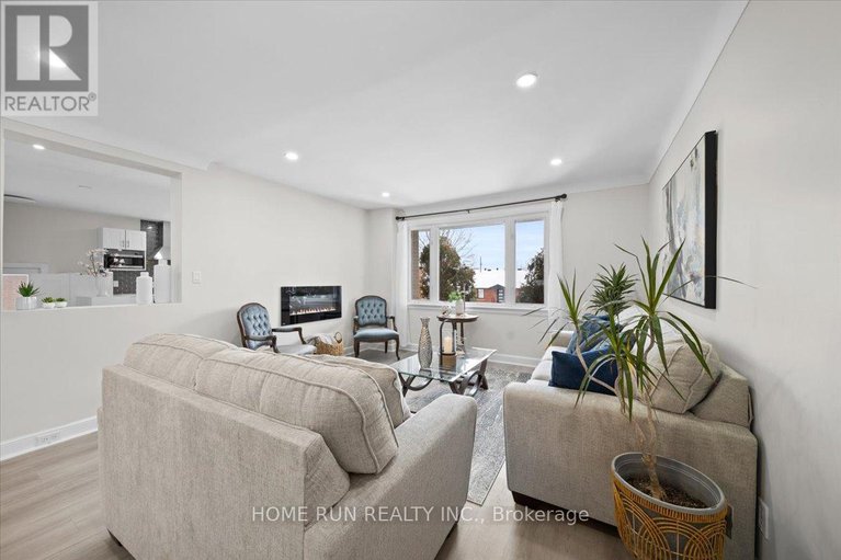 27817510/841-iroquois-road/mckellar-heightsglabar-park/ottawa/ontario/K2A3N3_3