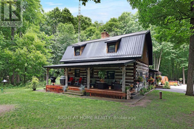 28646324/120-burgess-drive/drummondnorth-elmsley-north-elmsley-twp/drummondnorth-elmsley/ontario/K7H3C5_5
