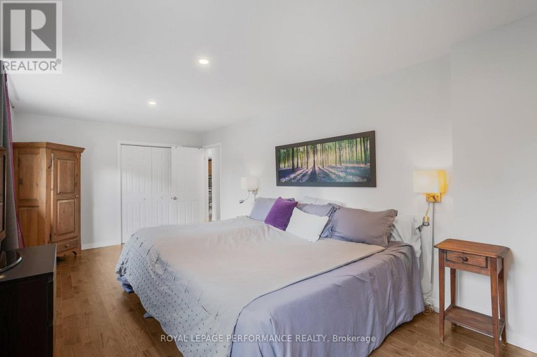 28854771/751-pattee-road/champlain-twp/champlain/ontario/K6A2R2_13