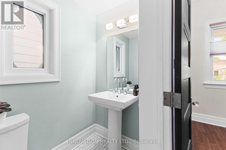 28628506/576-maclaren-street/ottawa-centre/ottawa/ontario/K1R5K9_31