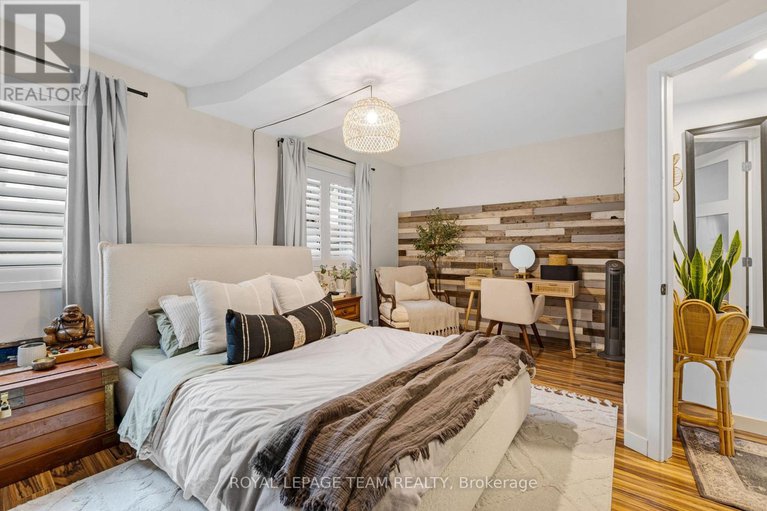 29249713/26-799-montreal-road-e/cfb-rockcliffe-and-area/ottawa/ontario/K1K0S9_27