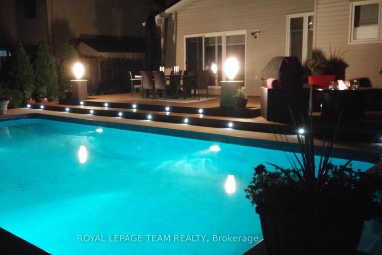 29633667/28-holitman-drive/knollsbrook/ottawa/ontario/K2J2A9_44