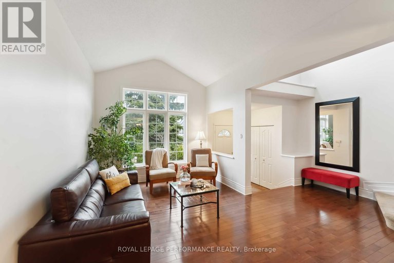 28191048/1060-charest-way/avalon-east/ottawa/ontario/K4A4B1_6