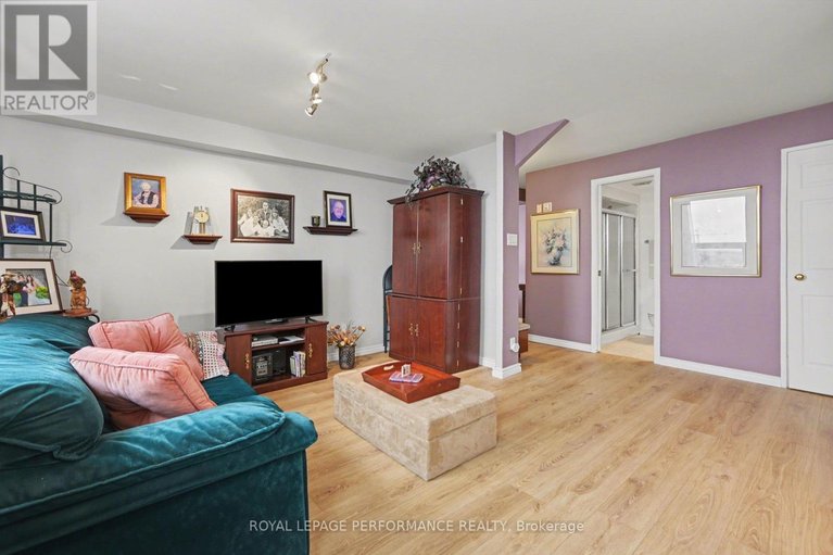 29476662/1505-665-bathgate-drive/carson-meadows/ottawa/ontario/K1K3Y4_24