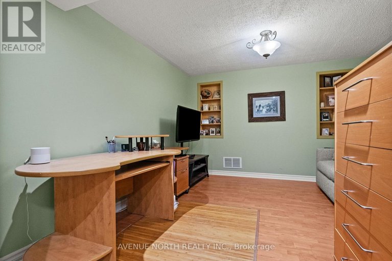 29687152/68-maple-stand-way/barrhaven-east/ottawa/ontario/K2G6R4_31