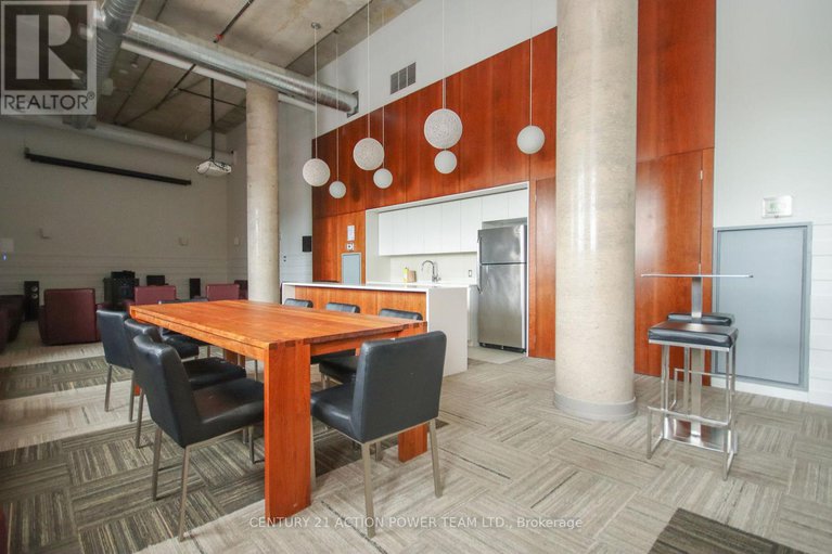28841818/827-349-mcleod-street/ottawa-centre/ottawa/ontario/K2P0S1_23