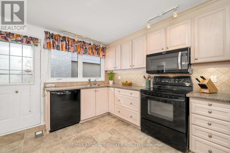 29367760/1851-burfield-avenue/beacon-hill-south/ottawa/ontario/K1J6S9_14