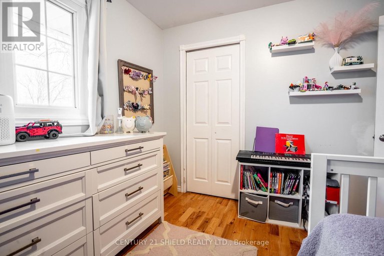 29555466/11-strachan-avenue/long-sault/south-stormont/ontario/K0C1P0_14