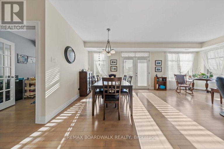 29538012/b102-210-janka-private/emerald-meadowstrailwest/ottawa/ontario/K2V0E6_14