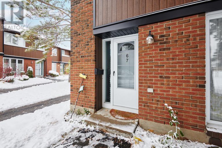 29091417/67-1900-marquis-avenue/beaconwood/ottawa/ontario/K1J8J2_3