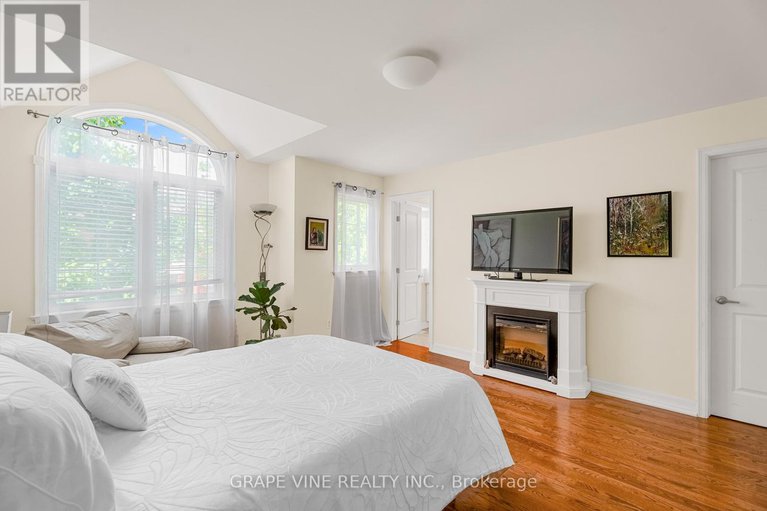 28366149/709-melbourne-avenue/laurentianview/ottawa/ontario/K2A1X4_23
