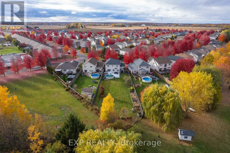 29033909/17-olde-towne-avenue/village-of-russell/russell/ontario/K4R0A5_48