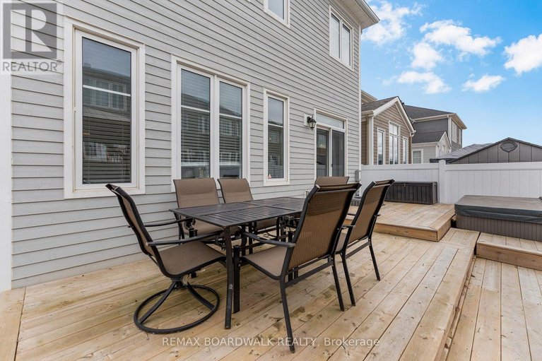 29594832/179-equitation-circle/goulbourn-twp-from-franktown-rdsouth-to-rideau/ottawa/ontario/K2V0H2_32