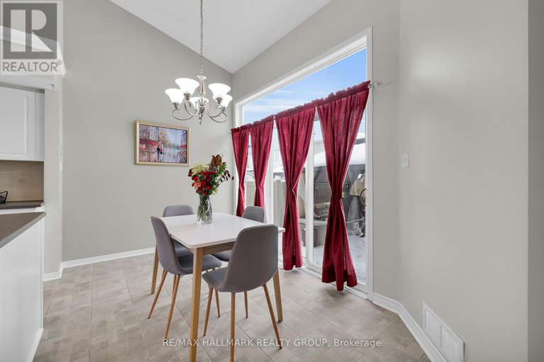 29254437/813-galleria-circle/avalon-east/ottawa/ontario/K4A4Z4_24