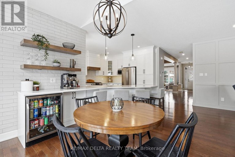 29374830/2224-merlot-way/springridgeeast-village/ottawa/ontario/K4A4S2_9