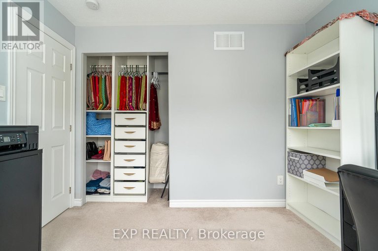 28853470/25-solaris-drive/emerald-meadowstrailwest/ottawa/ontario/K2M0L6_16