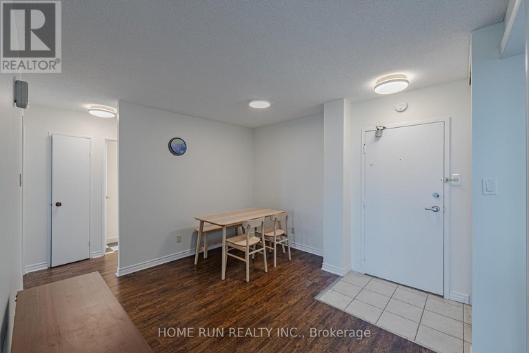 29570422/1111-555-brittany-drive/viscount-alexander-park/ottawa/ontario/K1K4C5_21