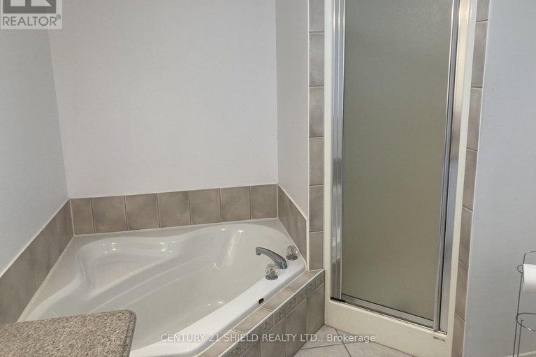 29049744/21255-mcnaughton-court-e/south-glengarry-lancaster-twp/south-glengarry/ontario/K0C1E0_10