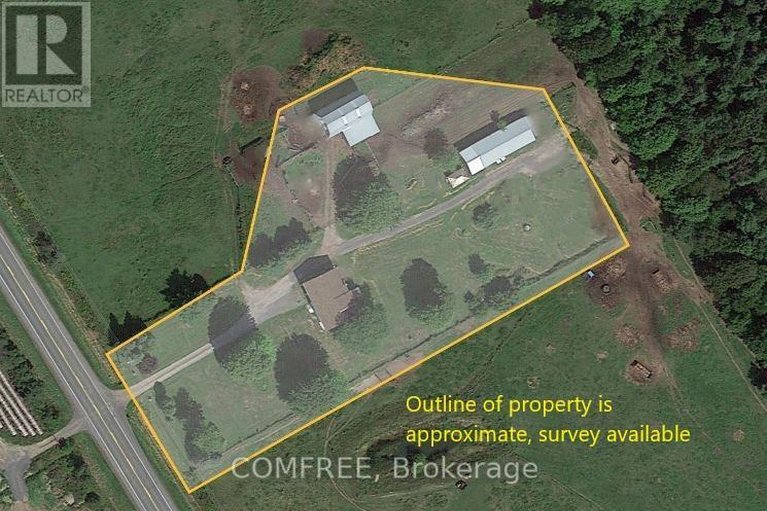 29498593/4437-county-road-12/south-stormont-osnabruck-twp/south-stormont/ontario/K0C1R0_35