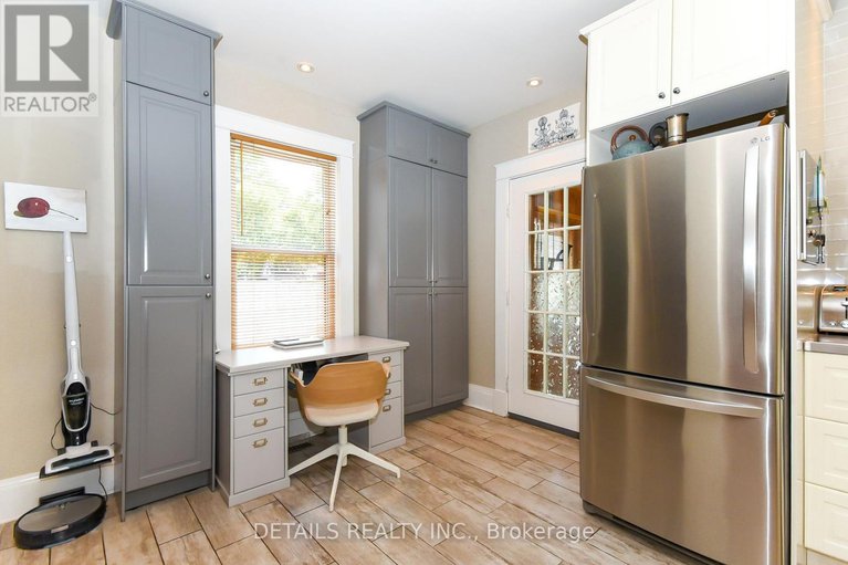 28517334/1282-thames-street/carlington/ottawa/ontario/K1Z7N4_17