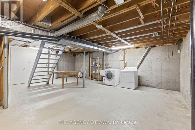 28660139/688-laverendrye-drive/beacon-hill-north/ottawa/ontario/K1J7X6_32